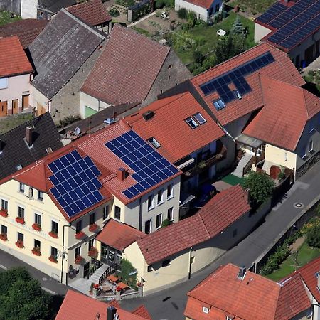 Hotel Zur Linde Gaedheim Экстерьер фото